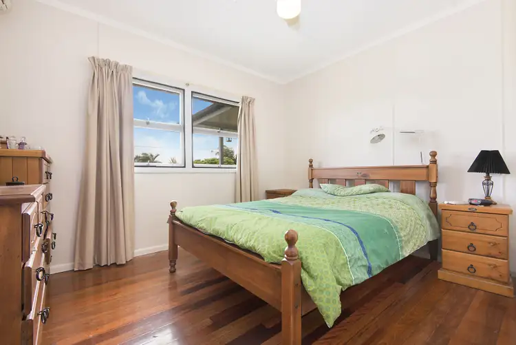 Sixth view of Homely house listing, 17 Kirkhill St, Brighton QLD 4017