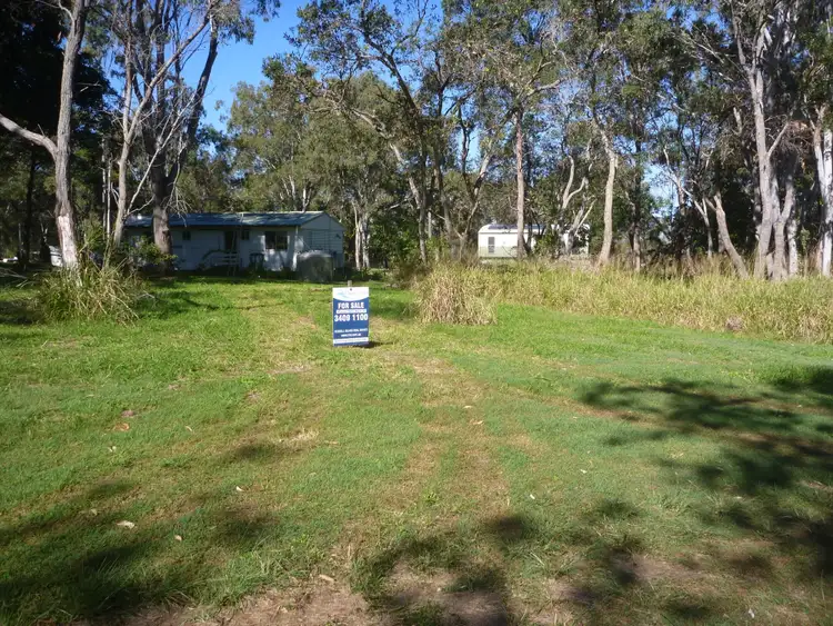 8 Karri St, Russell Island QLD 4184