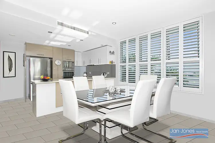 Fifth view of Homely unit listing, Unit 18/3 Angus St, Clontarf QLD 4019