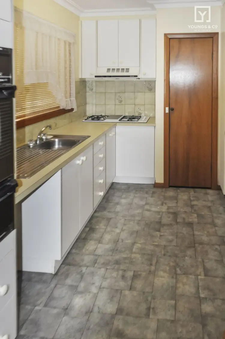 Second view of Homely unit listing, Unit 4/3-5 Mcfarlane Rd, Mooroopna VIC 3629