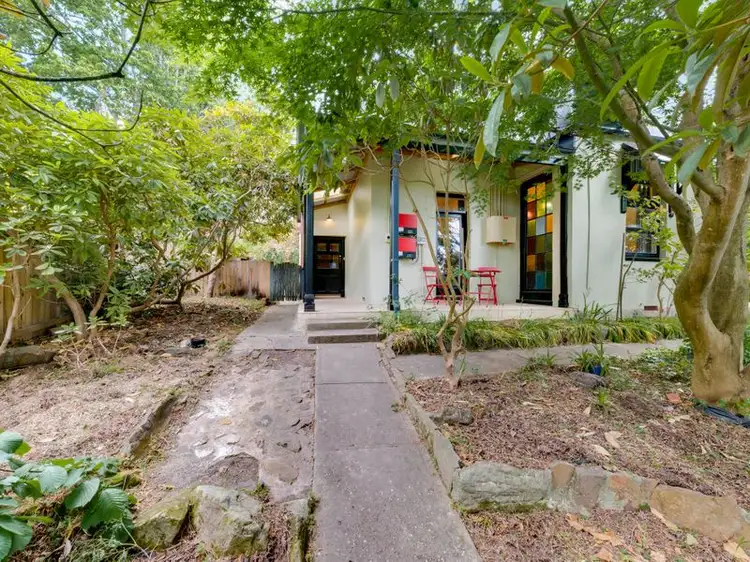 8 Mount Street, Leura NSW 2780