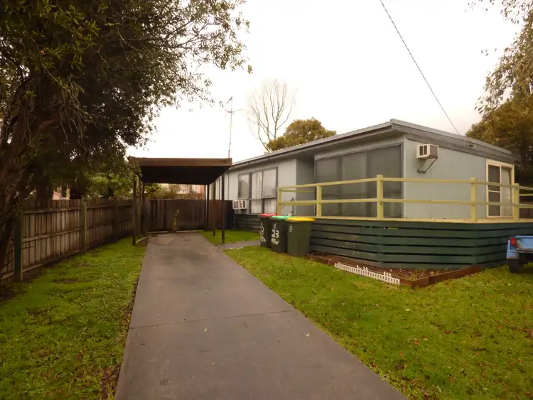 23 Drew St, Moe VIC 3825
