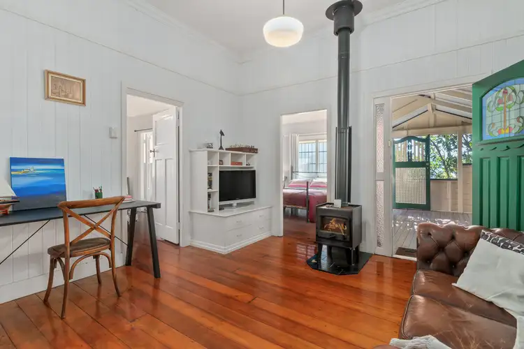 18 Globe St, Ashgrove QLD 4060