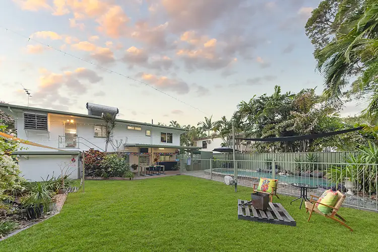 14 Bryant St, Cranbrook QLD 4814