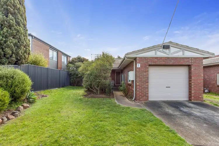 1/46 Centenary Avenue, Melton VIC 3337