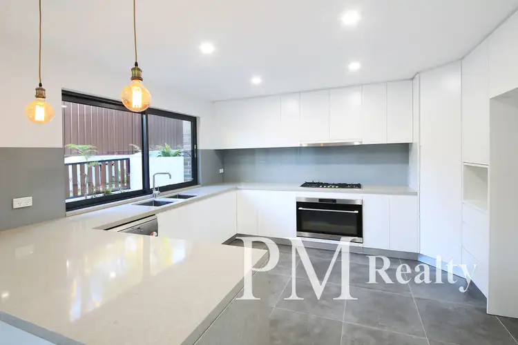 Main view of Homely townhouse listing, 3/9 Glencoe St, Sutherland NSW 2232