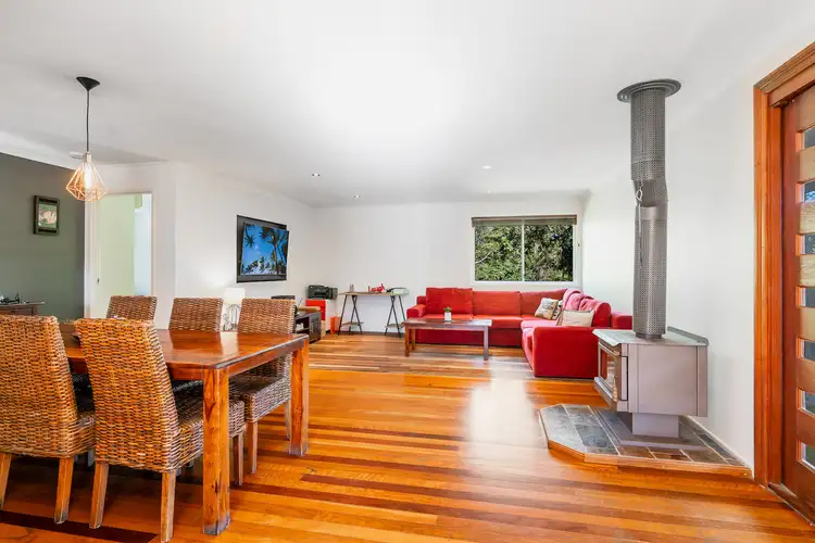 44 Paget St, Mooloolah Valley QLD 4553
