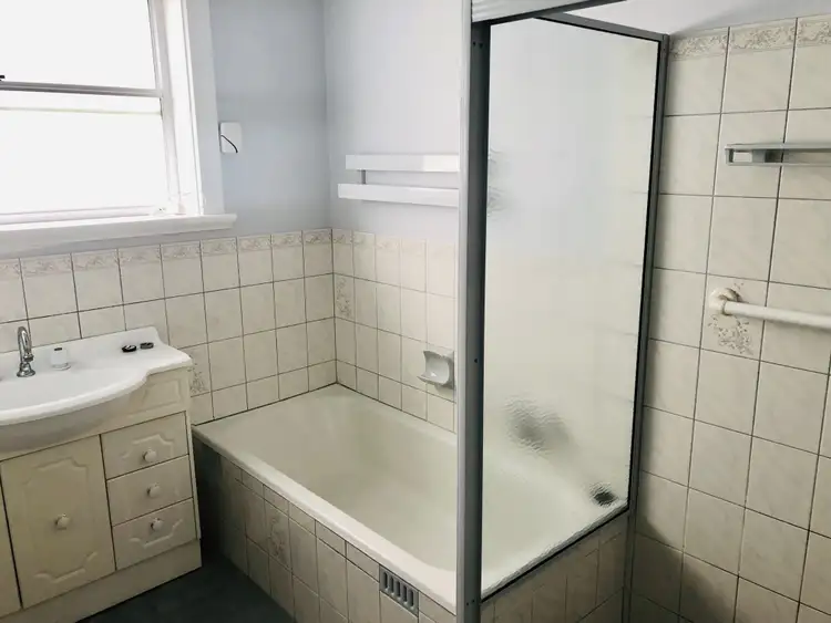 Sixth view of Homely house listing, 10 Lizzie St, Penola SA 5277