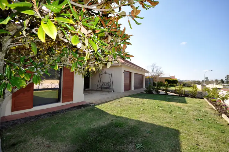 106 Charlottes Vsta, Ellenbrook WA 6069