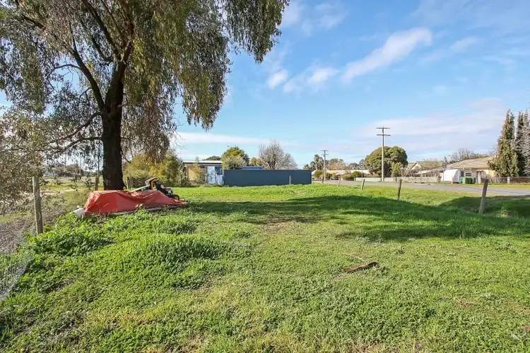 Sixth view of Homely house listing, 2 Albert Road, Chiltern VIC 3683