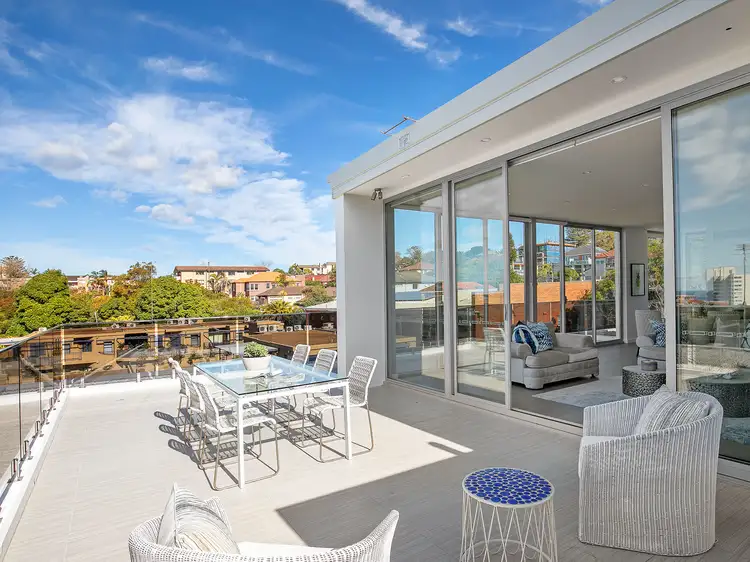 Second view of Homely apartment listing, 5/9 Diamond Bay Road, Vaucluse NSW 2030