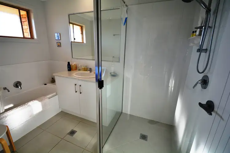 Fourth view of Homely house listing, 2 Glenwood Ct, Warwick QLD 4370