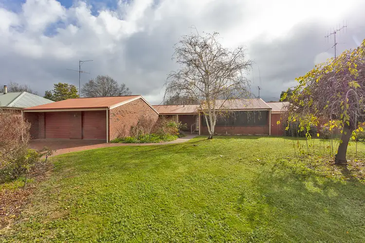 8 King St, Culcairn NSW 2660