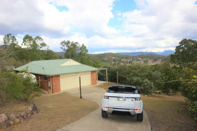 Sixth view of Homely house listing, 98-102 Francis Cl, Kooralbyn QLD 4285