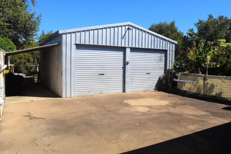 Fifth view of Homely house listing, 33 SHELL Street, Burnett Heads QLD 4670