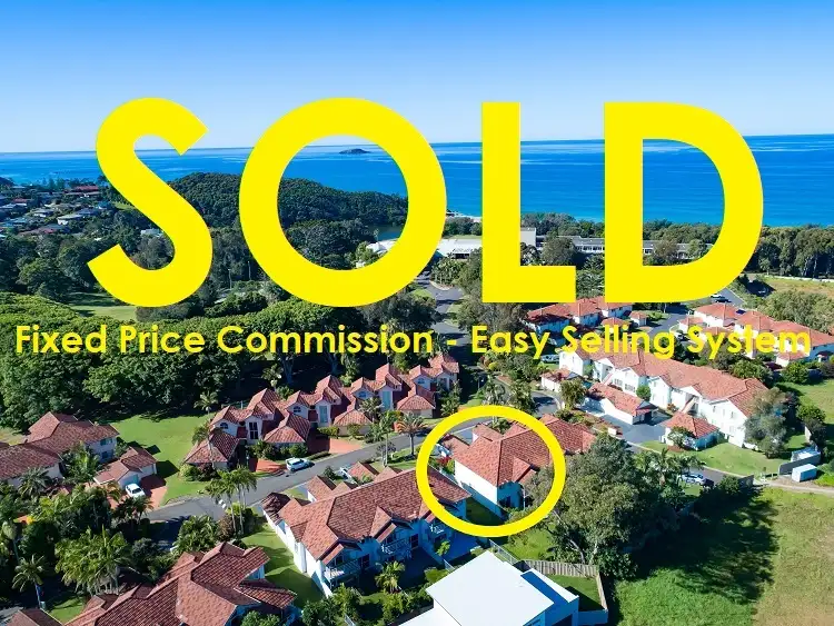 Main view of Homely townhouse listing, 8 Shearwater Place, Korora NSW 2450