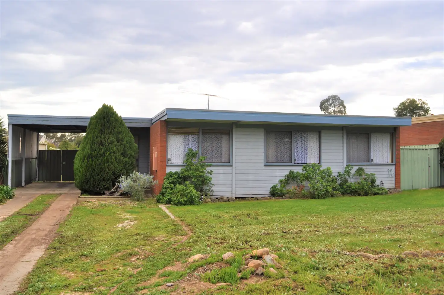 Main view of Homely house listing, 10 Pretty St, Wodonga VIC 3690