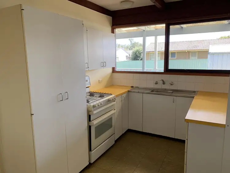 Seventh view of Homely house listing, 10 Pretty St, Wodonga VIC 3690