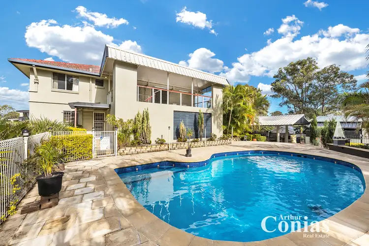 8 Rogers Pde W, Everton Park QLD 4053