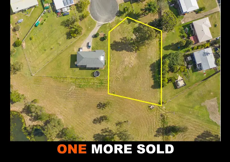 5 Giles Street, Southside QLD 4570