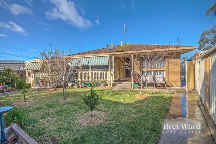 Unit 1/2 Burden Pl, Paynesville VIC 3880