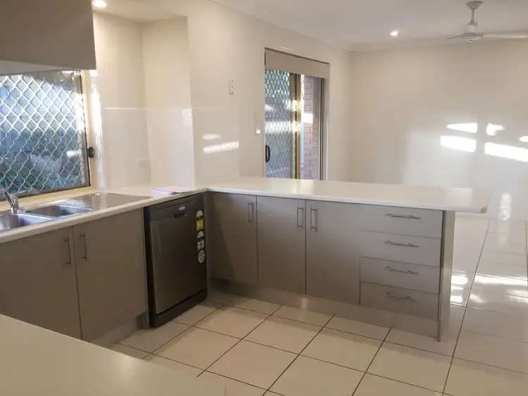Fifth view of Homely house listing, 38 Mewing Ct, Windaroo QLD 4207