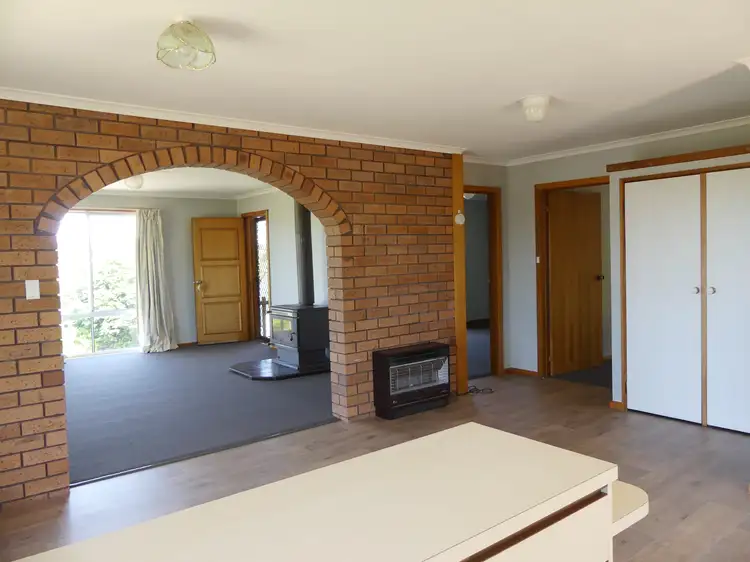 Fifth view of Homely unit listing, 1/33 Westbury Pl, Deloraine TAS 7304
