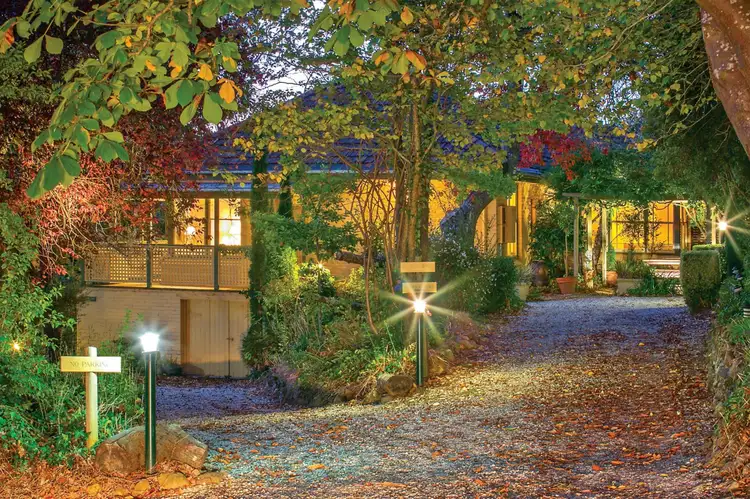 4 Eighth Street, Hepburn Springs VIC 3461
