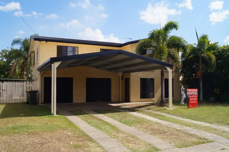 39 Kingfisher Parade, Norman Gardens QLD 4701