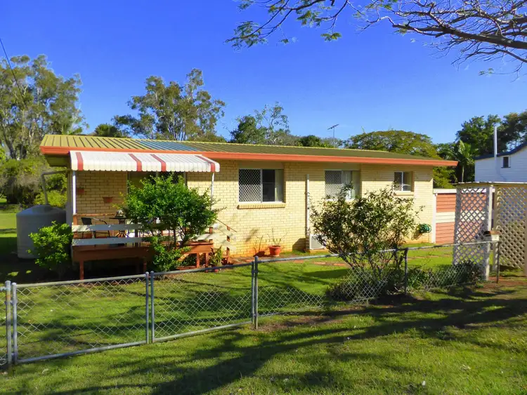 9 Shields Street, Redcliffe QLD 4020
