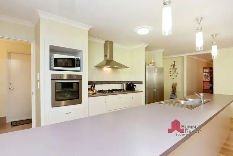 Sixth view of Homely house listing, 7 Rosevale Close, Dardanup WA 6236