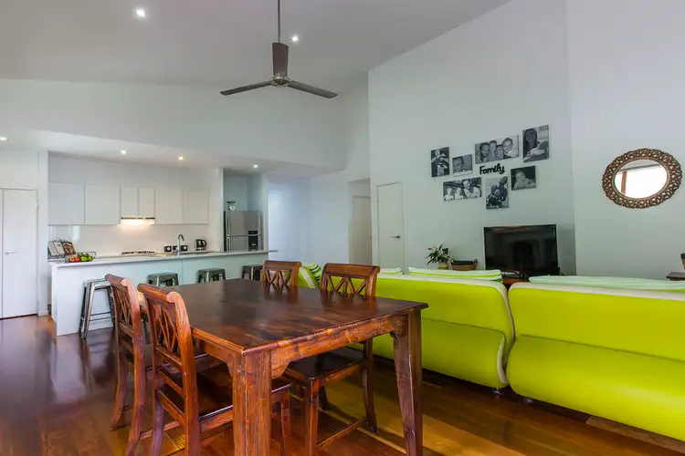 Fifth view of Homely house listing, 7 LINSAY Circuit, Nambour QLD 4560