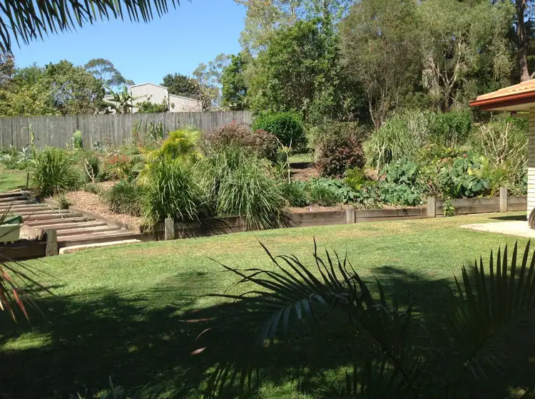 34 Samuel Place, Mooloolah Valley QLD 4553