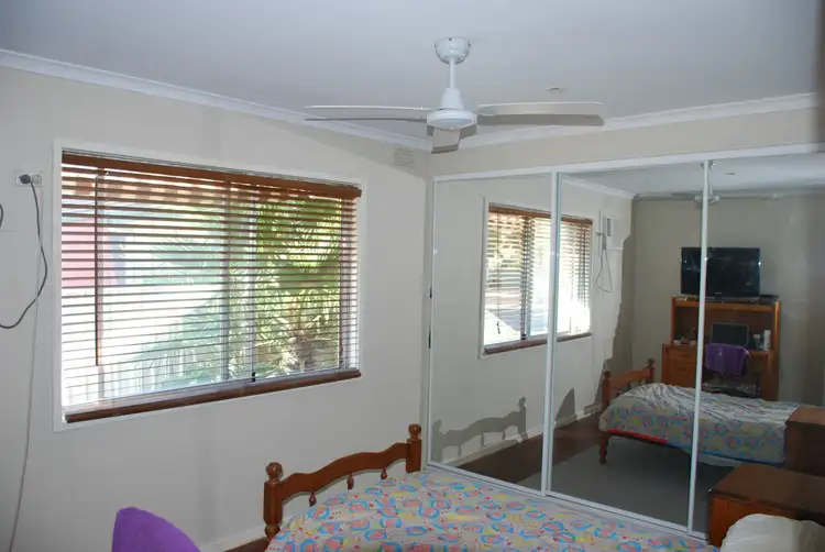 Seventh view of Homely house listing, 5 Glory Court, Cobram VIC 3644