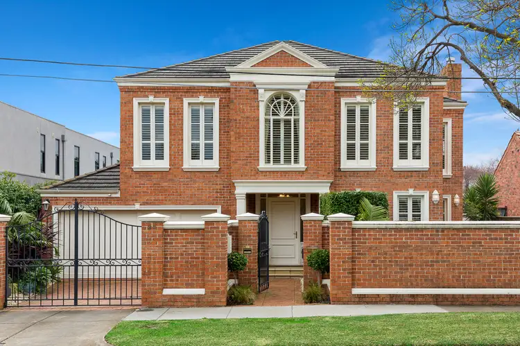25 Huntingfield Rd, Brighton VIC 3186