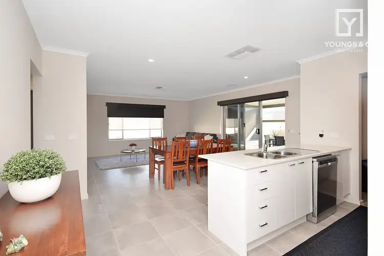 Fifth view of Homely house listing, 8 Jasper Dr, Shepparton North VIC 3631