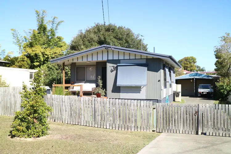 65 Cutts St, Margate QLD 4019
