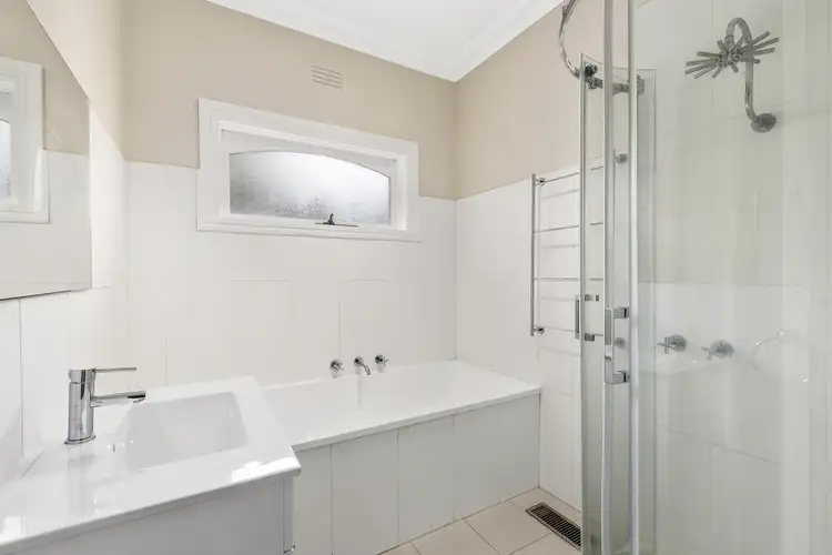Fourth view of Homely house listing, 27 Teddington Rd, Hampton VIC 3188
