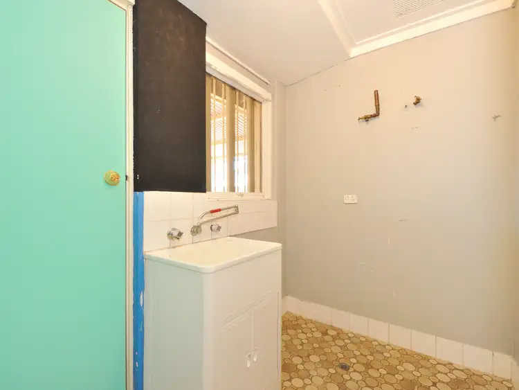 Sixth view of Homely house listing, 3 Brixham Way, Warnbro WA 6169
