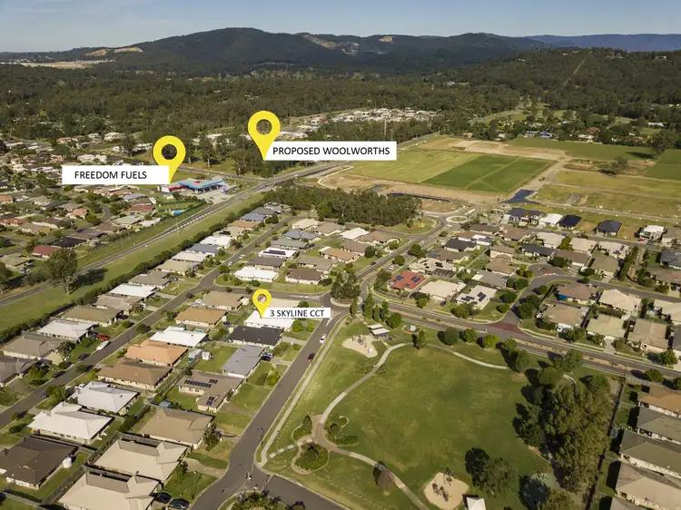 Second view of Homely house listing, 3 Skyline Cct, Bahrs Scrub QLD 4207