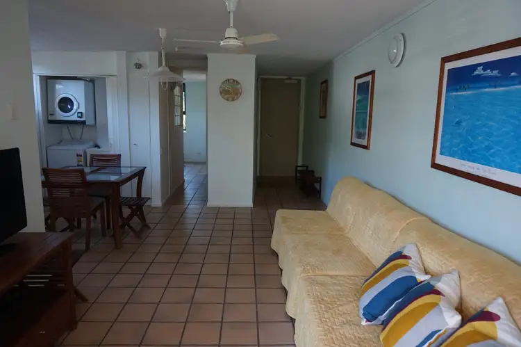 Unit 5/9 Rainbow Shores Dr, Rainbow Beach QLD 4581