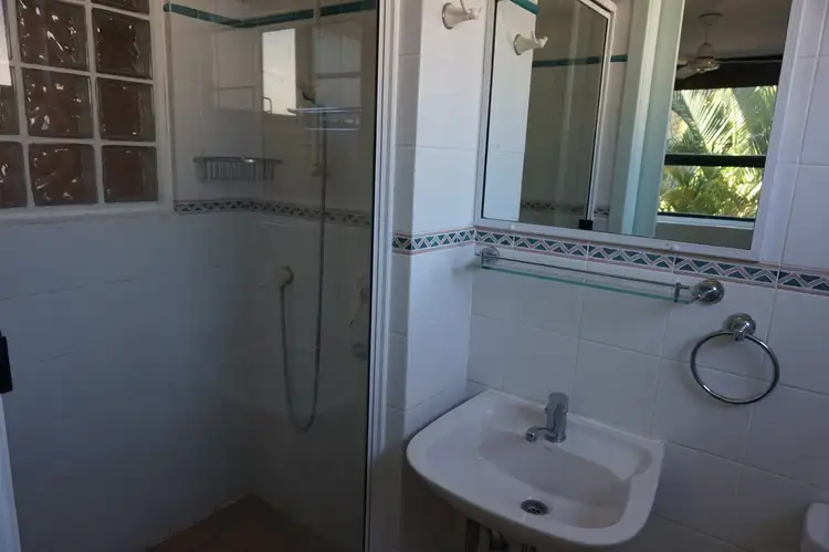 Sixth view of Homely unit listing, Unit 5/9 Rainbow Shores Dr, Rainbow Beach QLD 4581