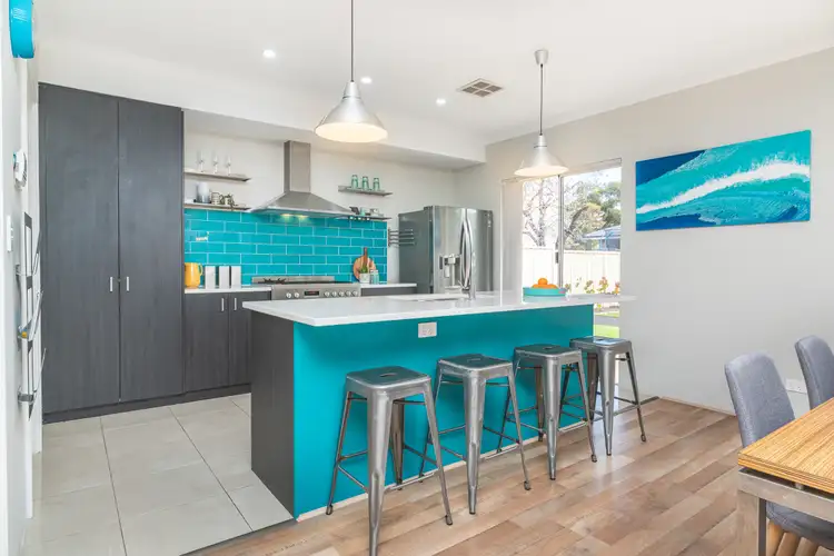 23 Field St, Beaconsfield WA 6162