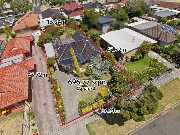 57 Riverside Avenue, Avondale Heights VIC 3034