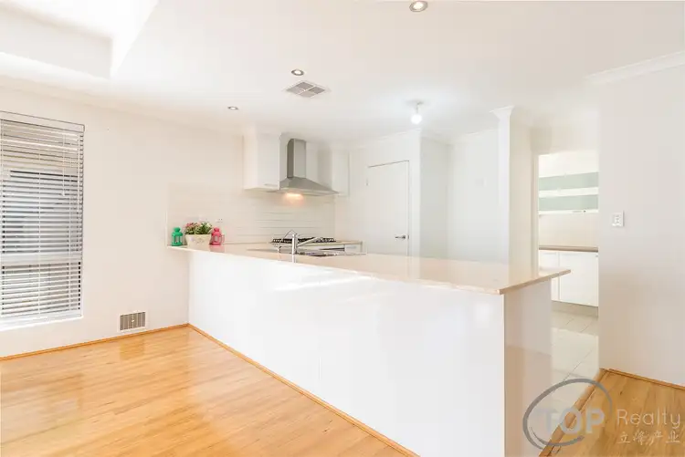 Fourth view of Homely unit listing, 3/20 Amstey Street, Riverton WA 6148