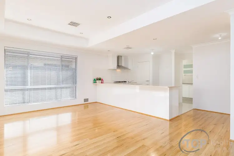 Fifth view of Homely unit listing, 3/20 Amstey Street, Riverton WA 6148