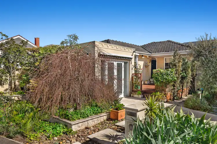 33 Manor St, Brighton VIC 3186