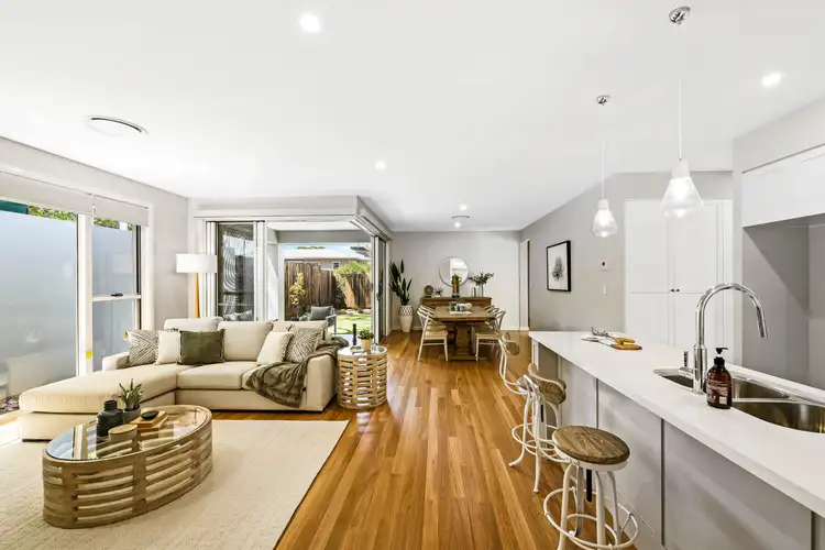 2/22A Perth St, Rangeville QLD 4350