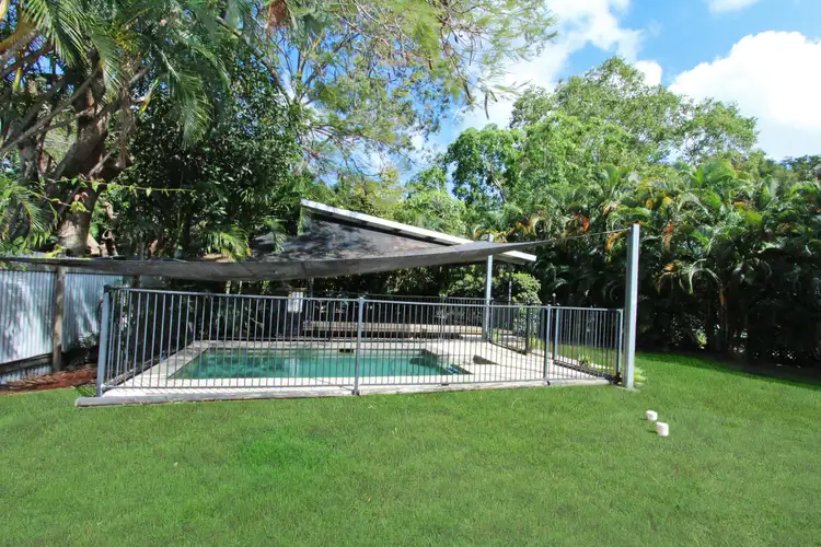 44 Barton St, Nelly Bay QLD 4819