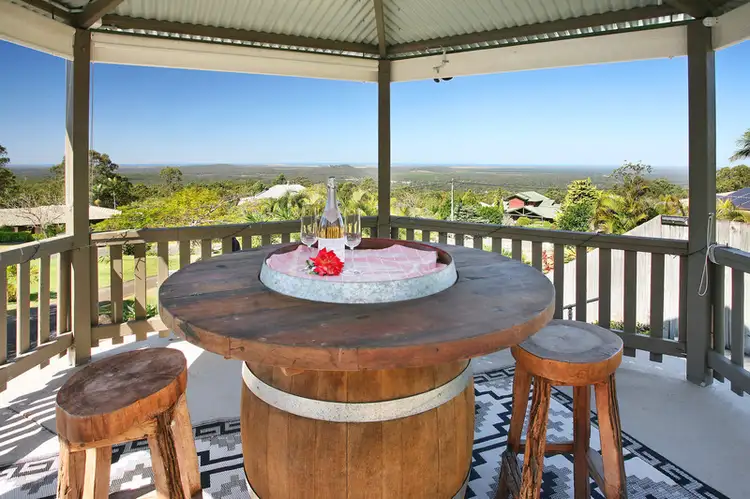 19 Ocean View Rd, Mount Mellum QLD 4550